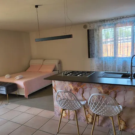 Luxury Daisy Apartmán