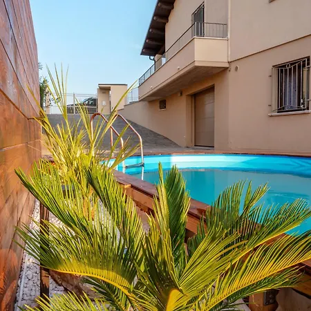 Luxury Daisy Apartmán